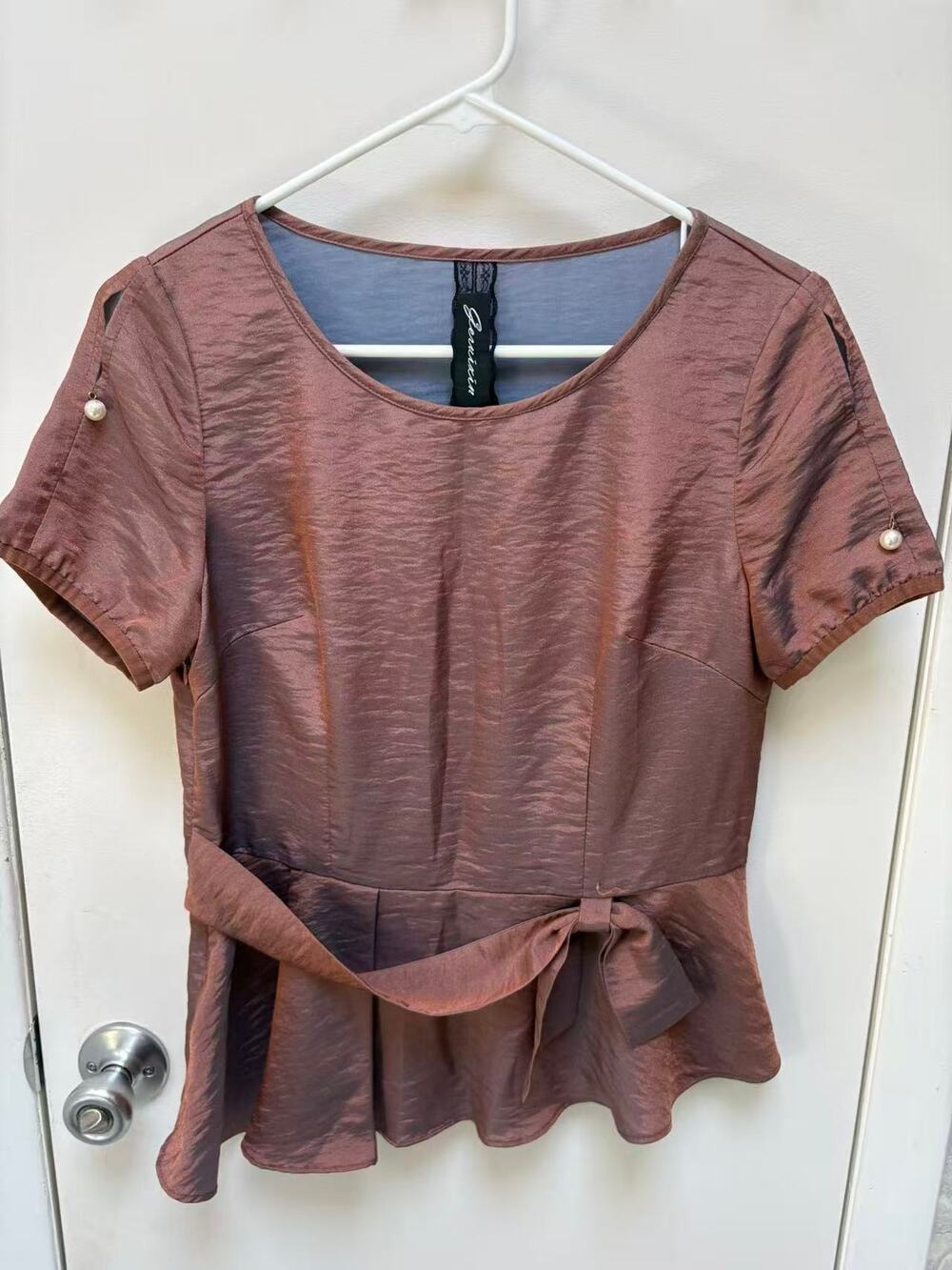 Women Metallic Rose Bronze Peplum Top Short Sleeve Pearl Detail Belted Blouse XS
